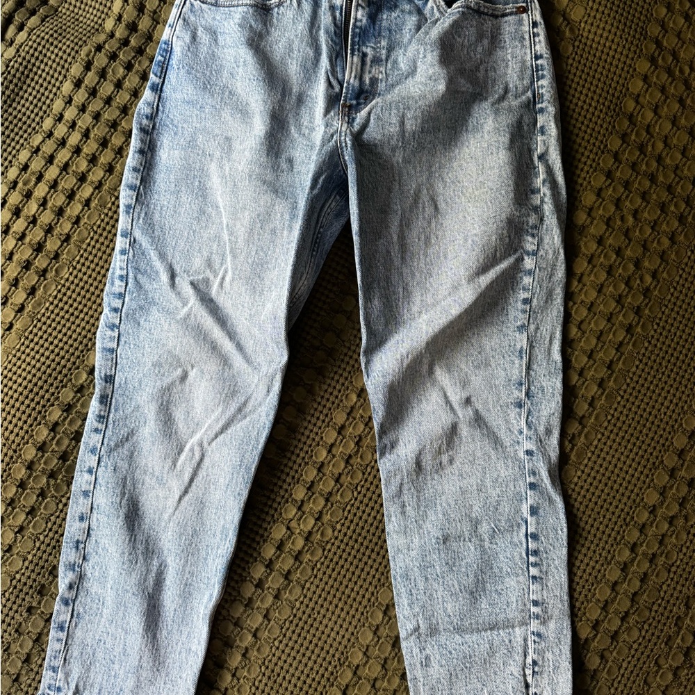 Abercrombie & Fitch Curve Love Mom High Rise